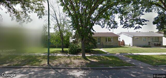 Larawan ng Mcmeans Avenue W sa Winnipeg, Manitoba