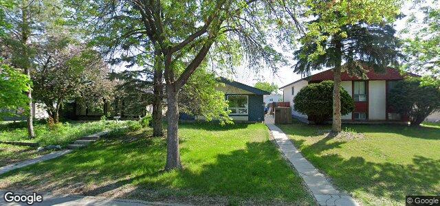 Larawan ng 10 Pirson Crescent sa Winnipeg, Manitoba