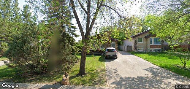 Larawan ng 101 Laurent Drive sa Winnipeg, Manitoba