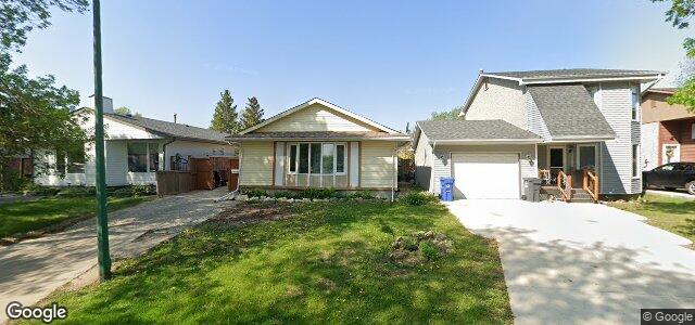 Larawan ng 102 Laurent Drive sa Winnipeg, Manitoba