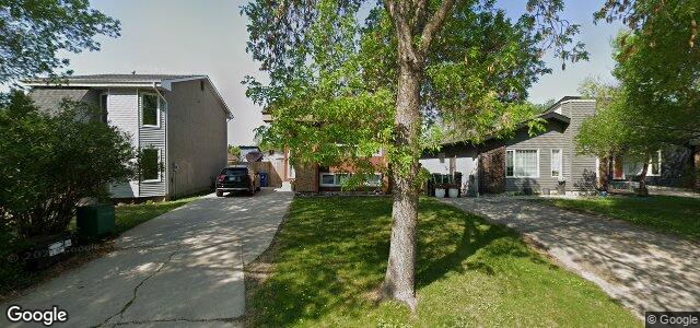 Larawan ng 110 Laurent Drive sa Winnipeg, Manitoba