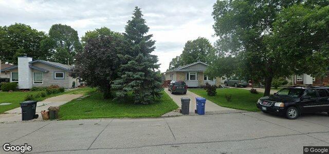 Larawan ng 118 Dubois Place sa Winnipeg, Manitoba