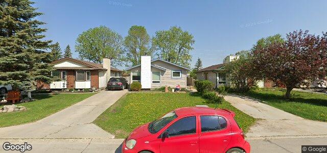 Larawan ng 122 Dubois Place sa Winnipeg, Manitoba