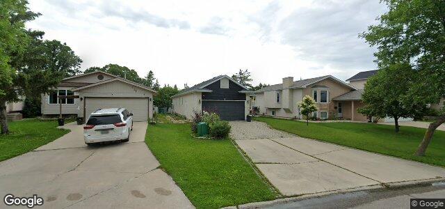 Larawan ng 131 Bellemer Drive sa Winnipeg, Manitoba