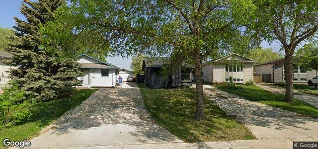 Larawan ng 141 Laurent Drive sa Winnipeg, Manitoba
