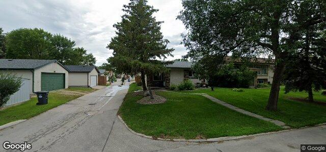 Larawan ng 15 Berard Way sa Winnipeg, Manitoba