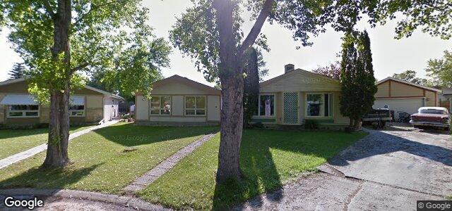 Larawan ng 15 Leclair Place sa Winnipeg, Manitoba