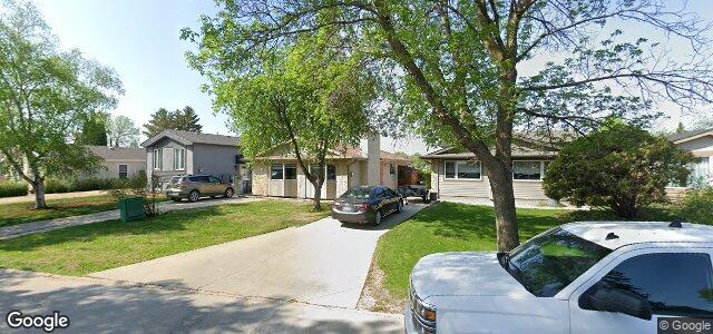 Larawan ng 15 Nolin Avenue sa Winnipeg, Manitoba