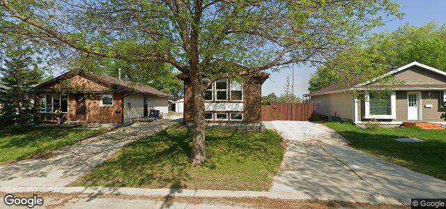 Larawan ng 161 Laurent Drive sa Winnipeg, Manitoba