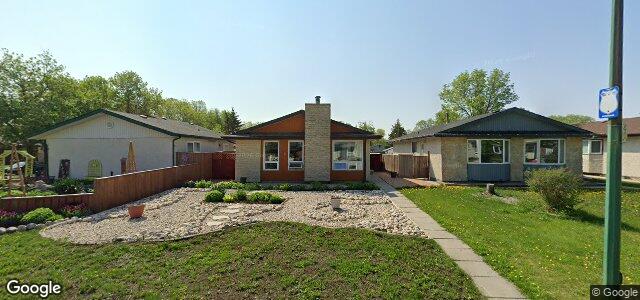 Larawan ng 178 Dubois Place sa Winnipeg, Manitoba