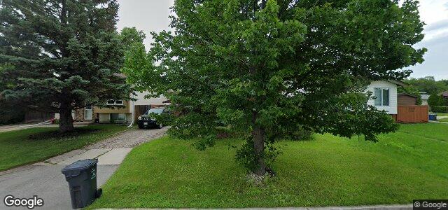 Larawan ng 23 Delorme Place sa Winnipeg, Manitoba