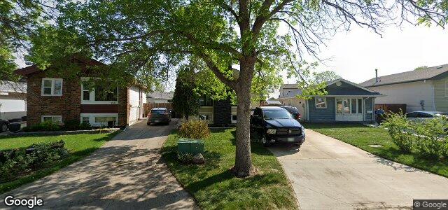 Larawan ng 242 Laurent Drive sa Winnipeg, Manitoba