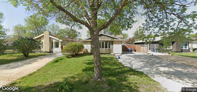 Larawan ng 245 Laurent Drive sa Winnipeg, Manitoba