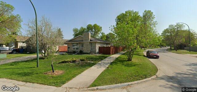 Larawan ng 3 St Denis Place sa Winnipeg, Manitoba