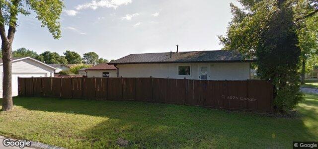 Larawan ng 35 Leclair Place sa Winnipeg, Manitoba