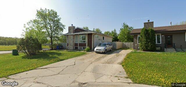 Larawan ng 35 Solomon Place sa Winnipeg, Manitoba