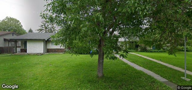 Larawan ng 50 Champagne Crescent sa Winnipeg, Manitoba