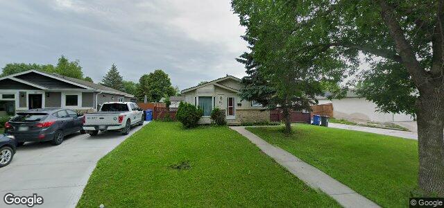 Larawan ng 63 Champagne Crescent sa Winnipeg, Manitoba