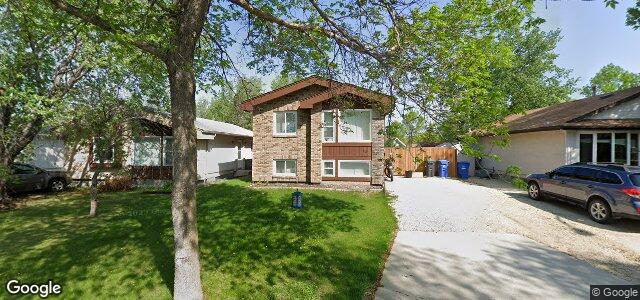 Larawan ng 73 Pirson Crescent sa Winnipeg, Manitoba