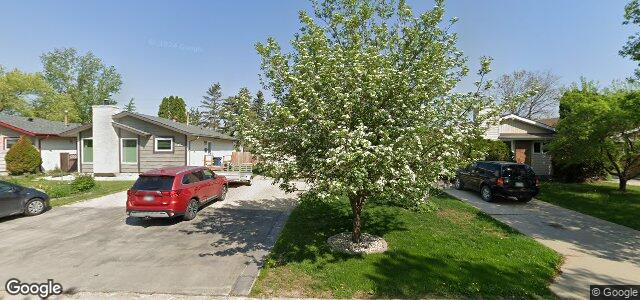 Larawan ng 74 Dubois Place sa Winnipeg, Manitoba