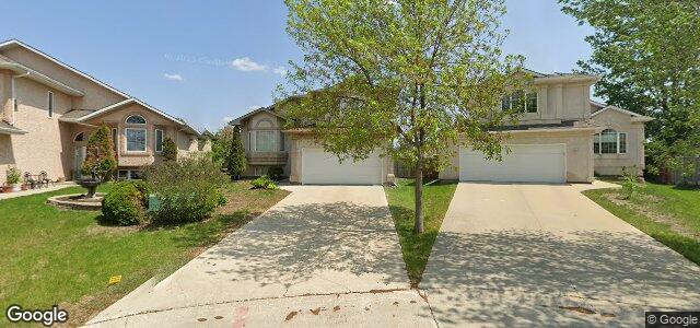 Larawan ng 10 Shelby Cove sa Winnipeg, Manitoba