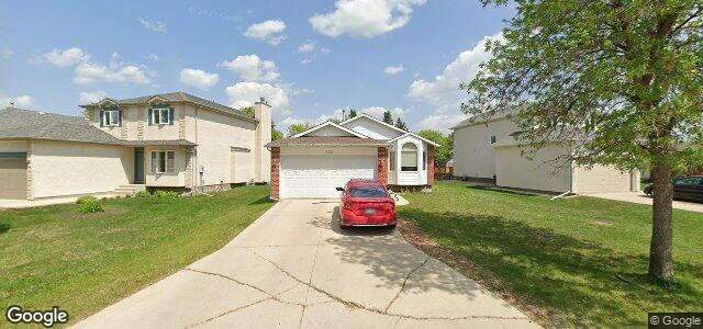 Larawan ng 100 Bernfield Bay sa Winnipeg, Manitoba