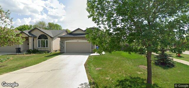 Larawan ng 102 Hawstead Road sa Winnipeg, Manitoba