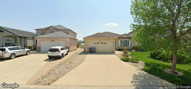 Larawan ng 103 Calderwood Bay sa Winnipeg, Manitoba