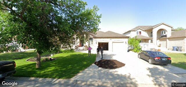 Larawan ng 103 Kendale Drive sa Winnipeg, Manitoba