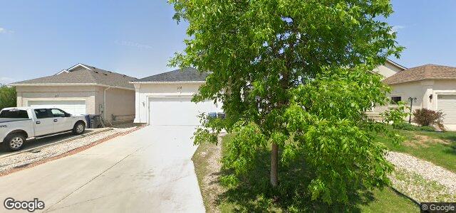 Larawan ng 108 Calderwood Bay sa Winnipeg, Manitoba