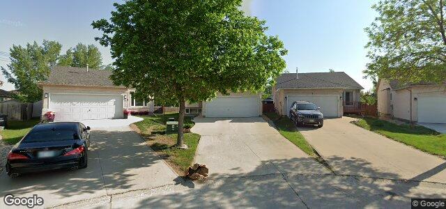 Larawan ng 11 Isleview Place sa Winnipeg, Manitoba