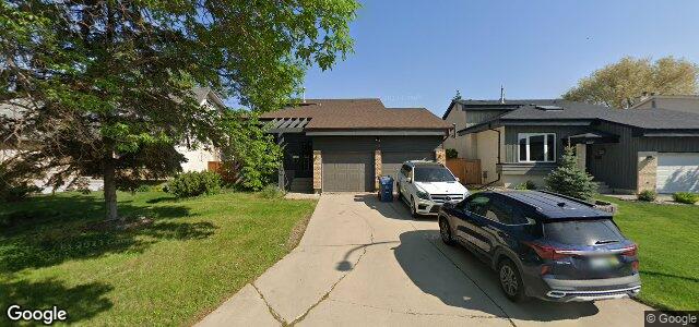 Larawan ng 111 Meadow Ridge Drive sa Winnipeg, Manitoba