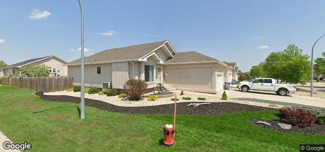 Larawan ng 112 Calderwood Bay sa Winnipeg, Manitoba