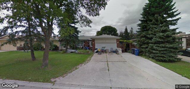 Larawan ng 115 Brentlawn Boulevard sa Winnipeg, Manitoba
