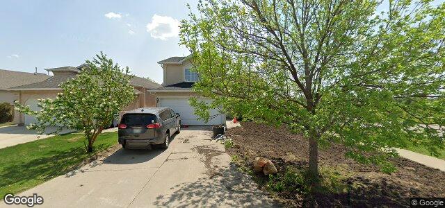 Photo of 115 Firbridge Crescent in Winnipeg, Manitoba