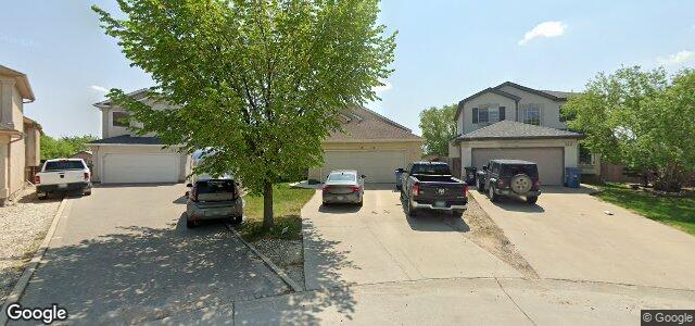 Larawan ng 116 Briarlynn Road sa Winnipeg, Manitoba