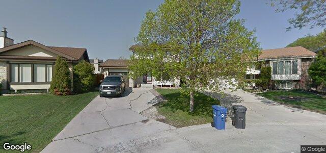 Larawan ng 12 Capilan Cove sa Winnipeg, Manitoba