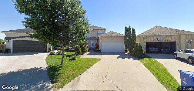 Larawan ng 120 Bairdmore Boulevard sa Winnipeg, Manitoba