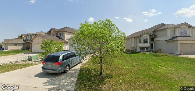 Larawan ng 120 Craigmohr Drive sa Winnipeg, Manitoba