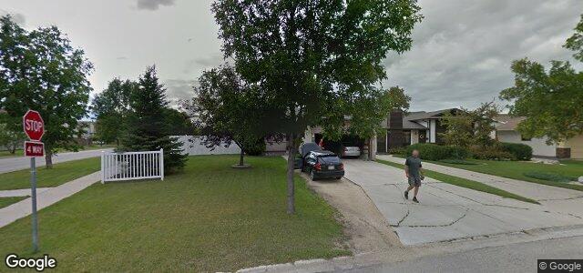 Larawan ng 127 Brentlawn Boulevard sa Winnipeg, Manitoba