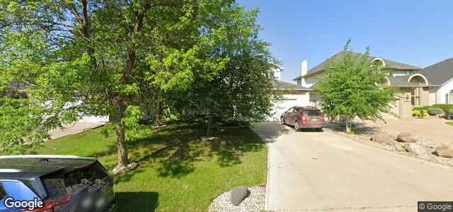 Larawan ng 127 Kendale Drive sa Winnipeg, Manitoba