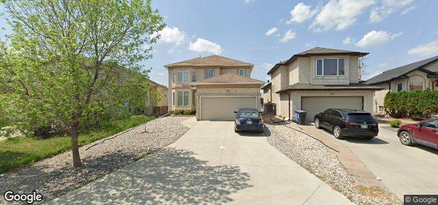 Larawan ng 135 Craigmohr Drive sa Winnipeg, Manitoba