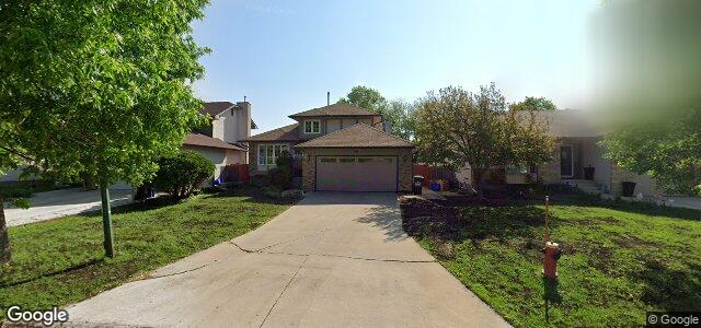 Larawan ng 14 Denman Crescent sa Winnipeg, Manitoba