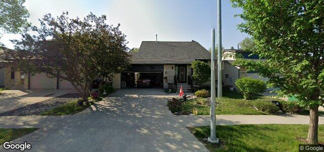 Larawan ng 14 Point West Drive sa Winnipeg, Manitoba