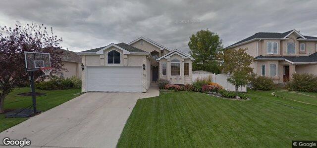 Larawan ng 145 Bairdmore Boulevard sa Winnipeg, Manitoba