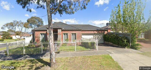 Larawan ng 15 Glenbrook Crescent sa Winnipeg, Manitoba