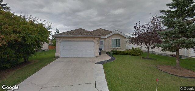 Larawan ng 151 Bairdmore Boulevard sa Winnipeg, Manitoba