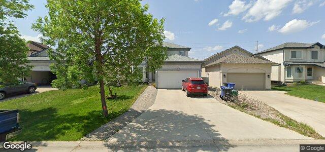 Larawan ng 151 Craigmohr Drive sa Winnipeg, Manitoba