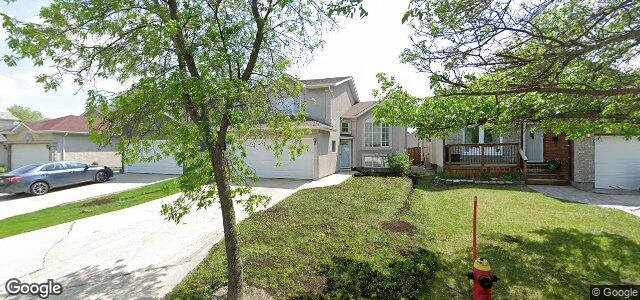 Larawan ng 18 Branson Crescent sa Winnipeg, Manitoba