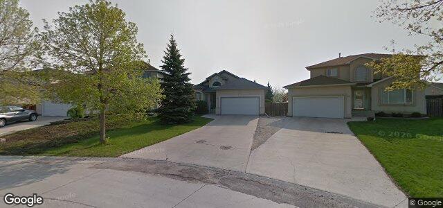 Larawan ng 18 Dalemore Lane sa Winnipeg, Manitoba